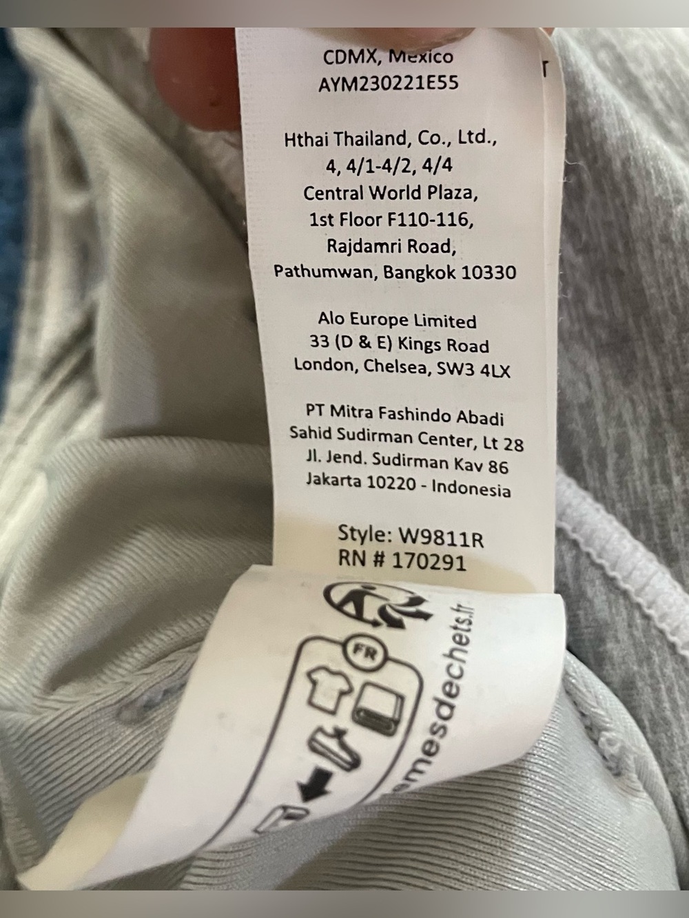 Alo Yoga Alosoft Heart Throb Bra - Picture 7 of 7